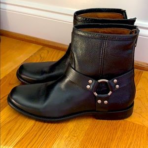 Black Frye boots
